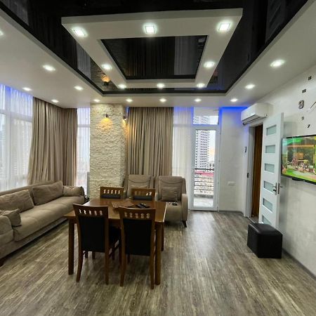 Apartament Delux Sea View Batumi Luaran gambar